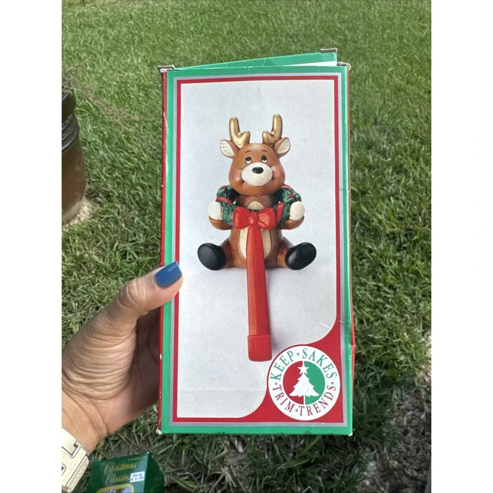 Vintage Reindeer Christmas Stocking Hanger Hook Hard‎ Plastic